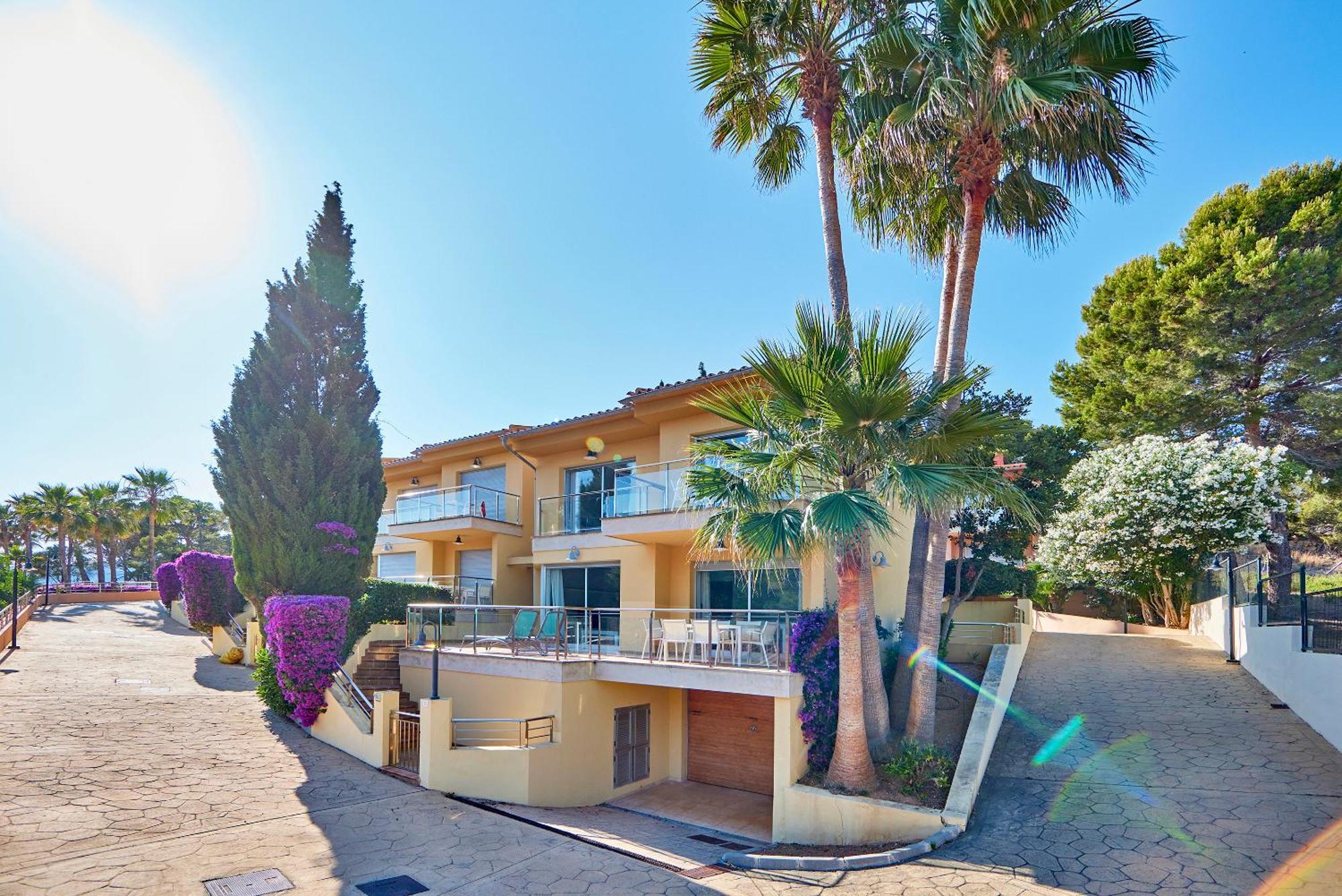 Universal Aquamarin Beach Houses アンドラッチ エクステリア 写真